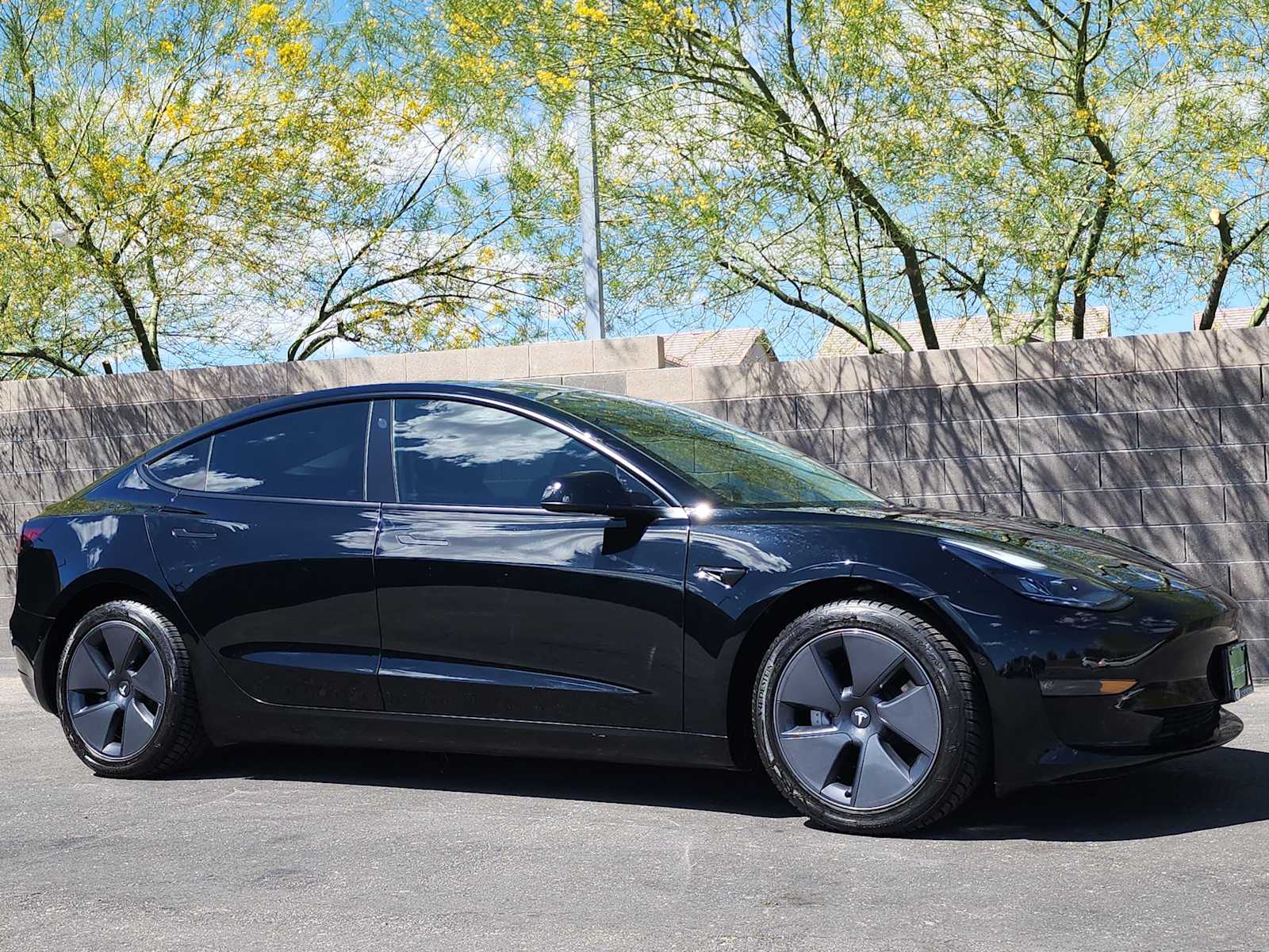 Thumbnail: 2022 Tesla Model 3 - 3