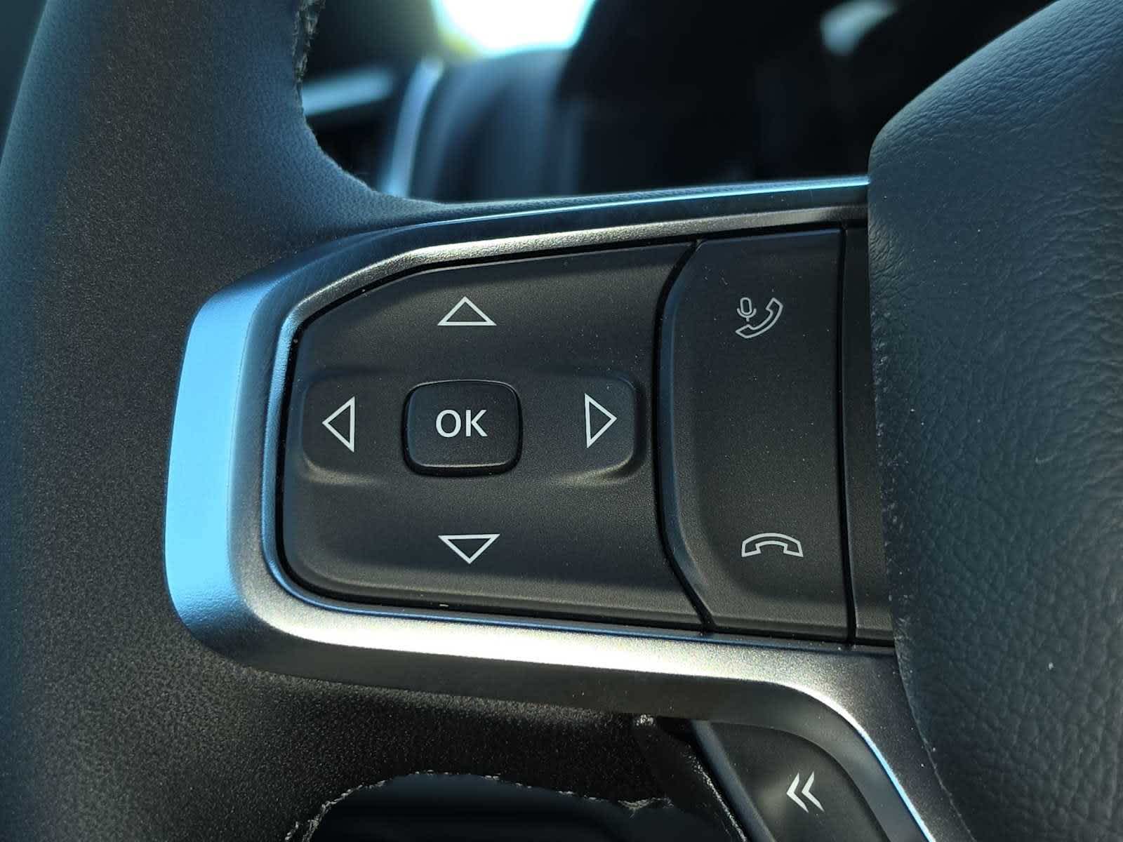 Thumbnail: 2026 RAM 1500 - 42