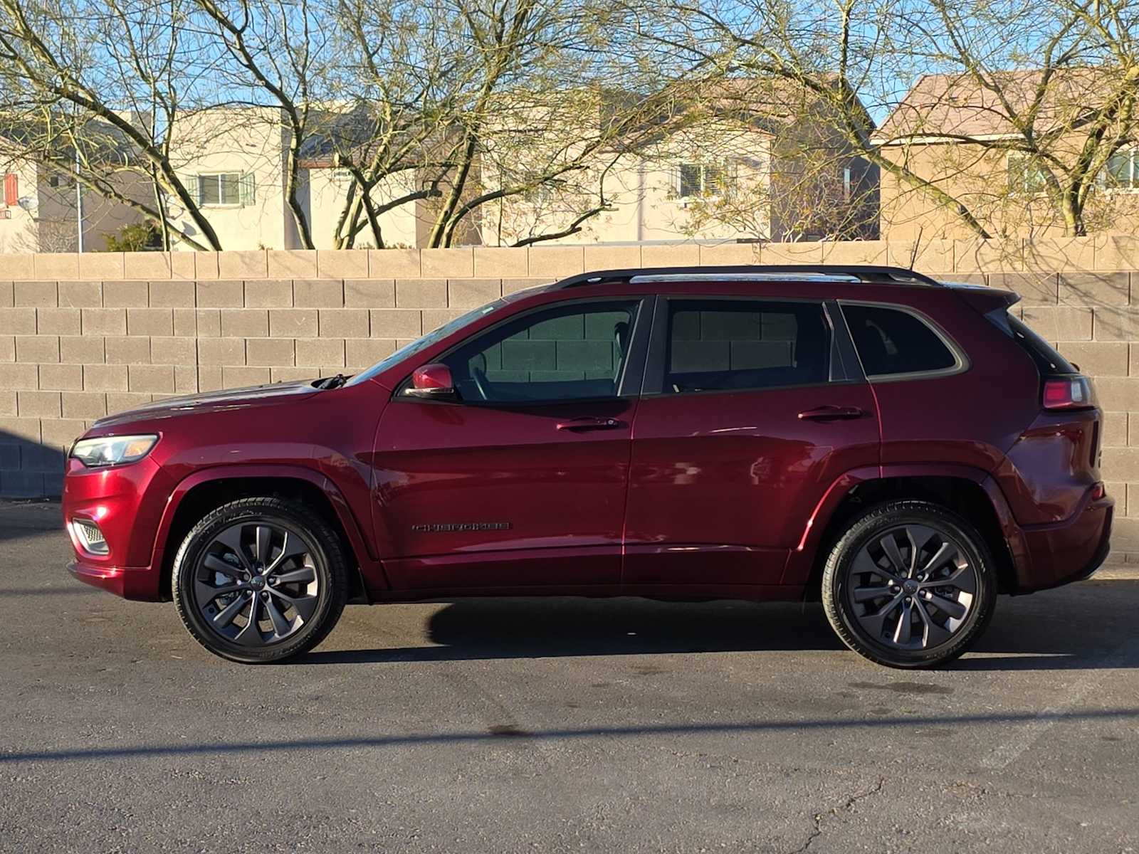 Thumbnail: 2019 Jeep Cherokee - 6