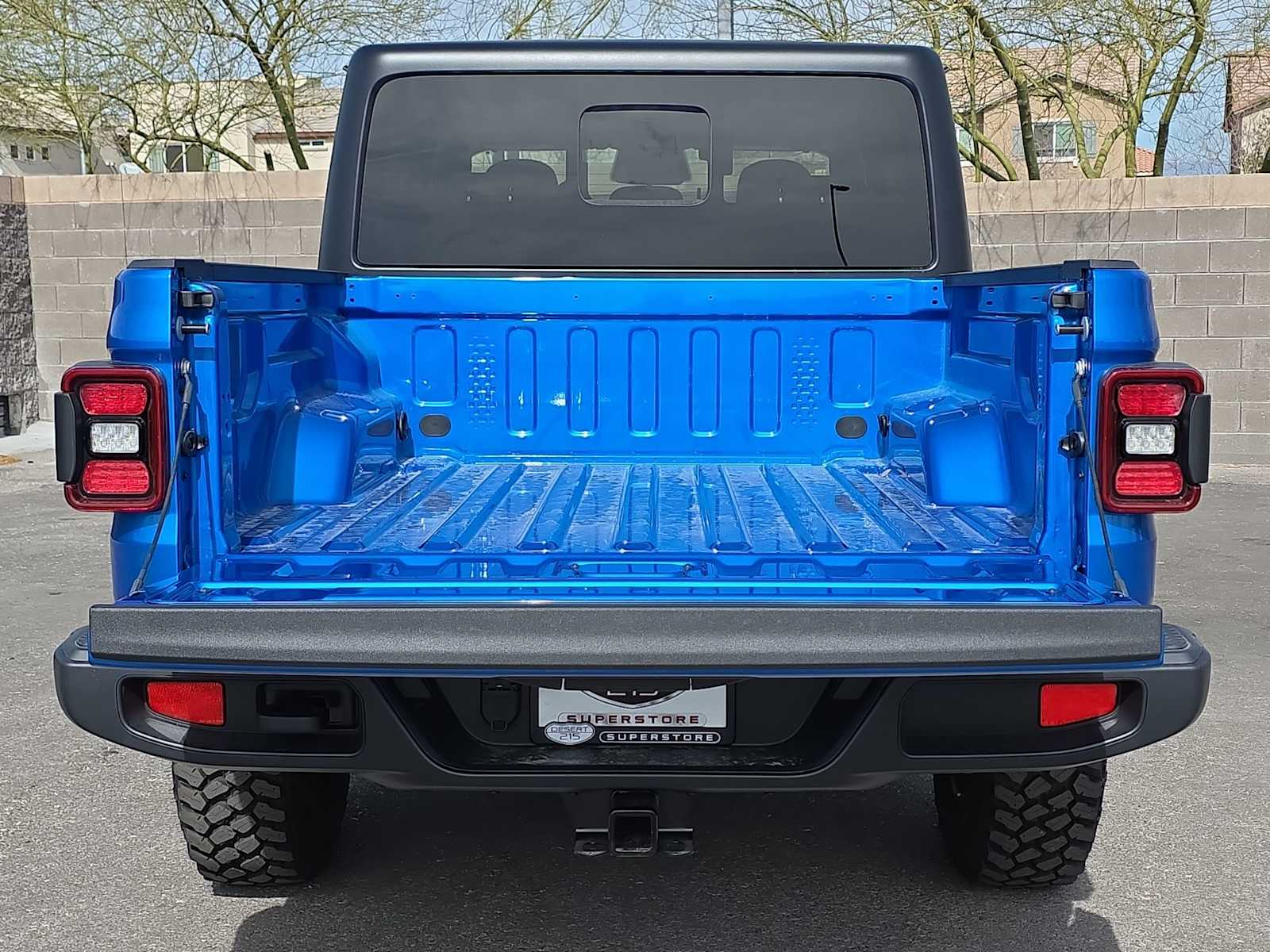 Thumbnail: 2026 Jeep Gladiator - 4