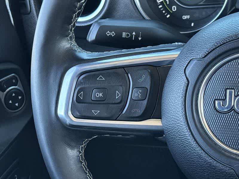 2021 Jeep Wrangler Unlimited Sahara 29