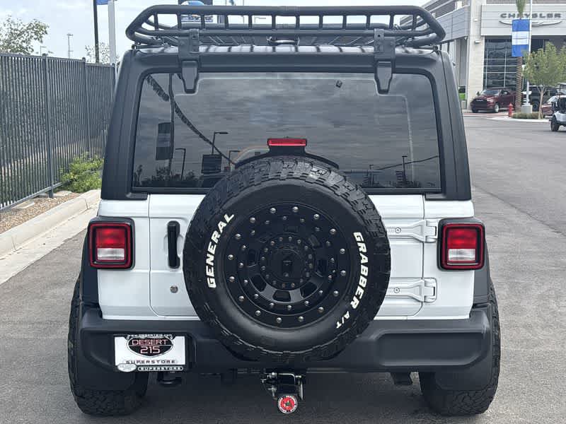 Thumbnail: 2021 Jeep Wrangler - 7