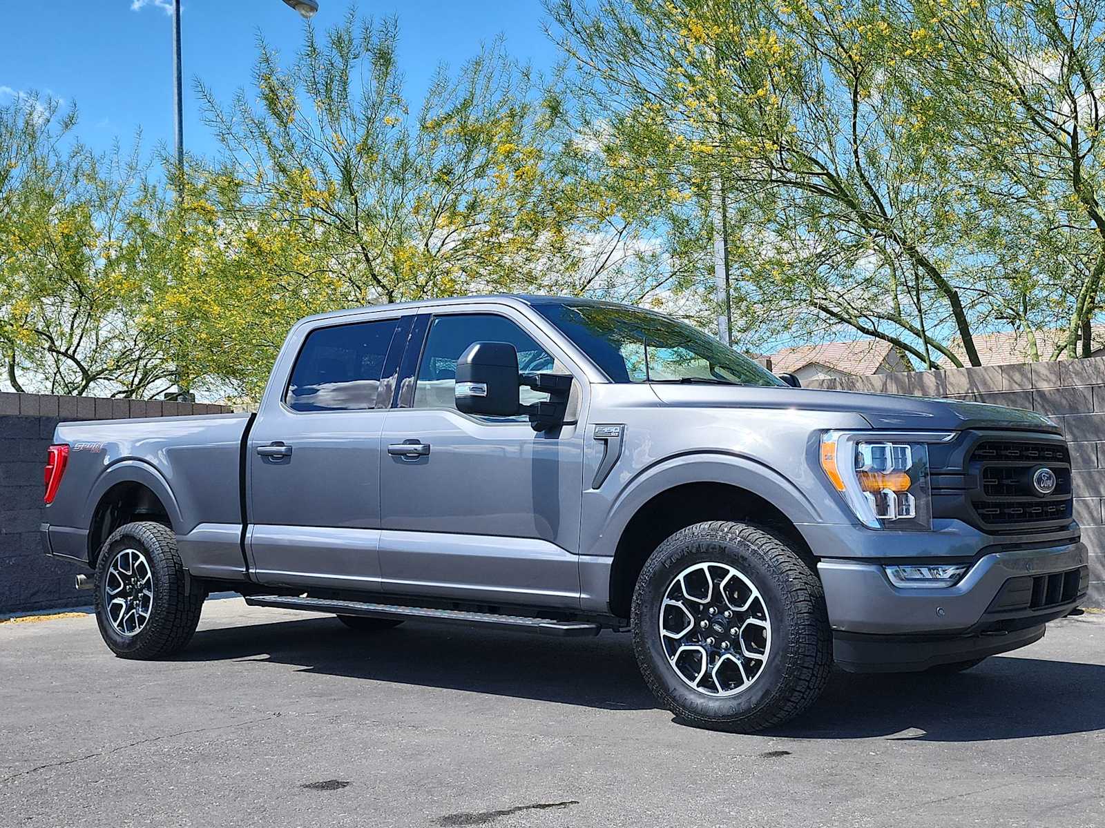 Thumbnail: 2022 Ford F-150 - 3