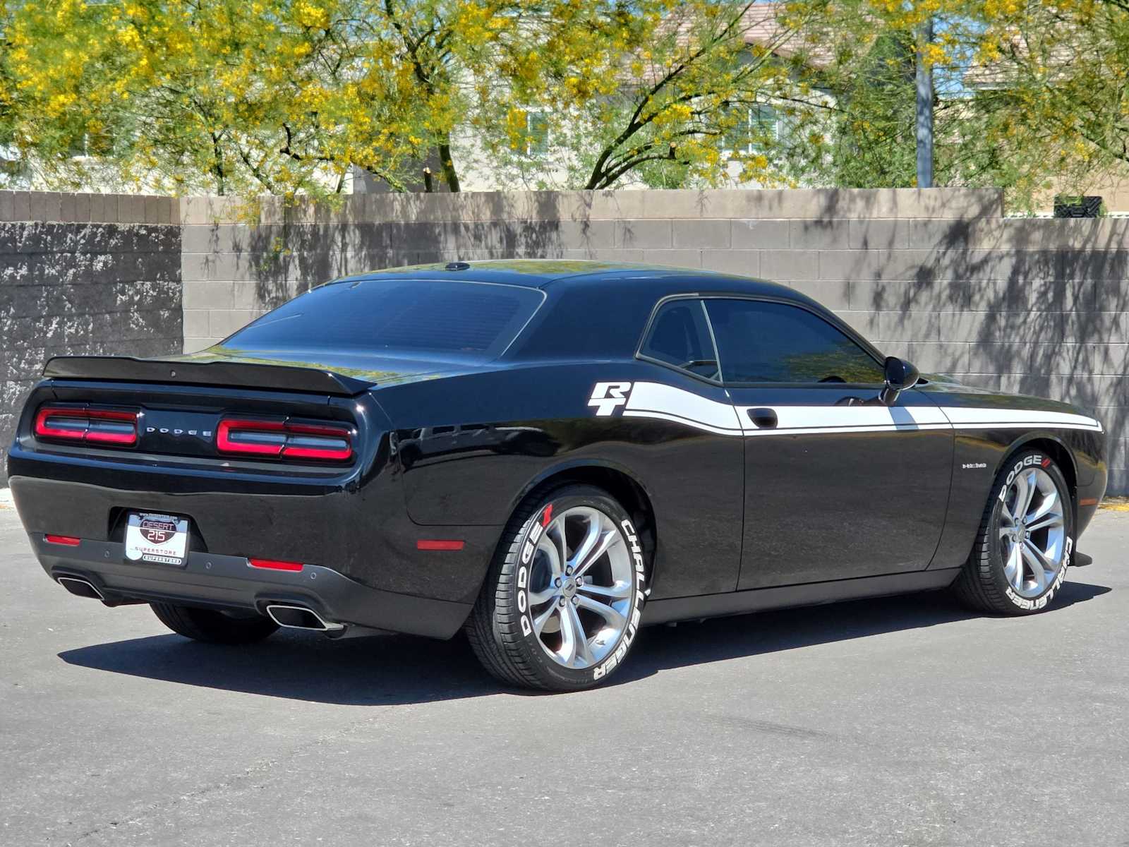 Thumbnail: 2022 Dodge Challenger - 9