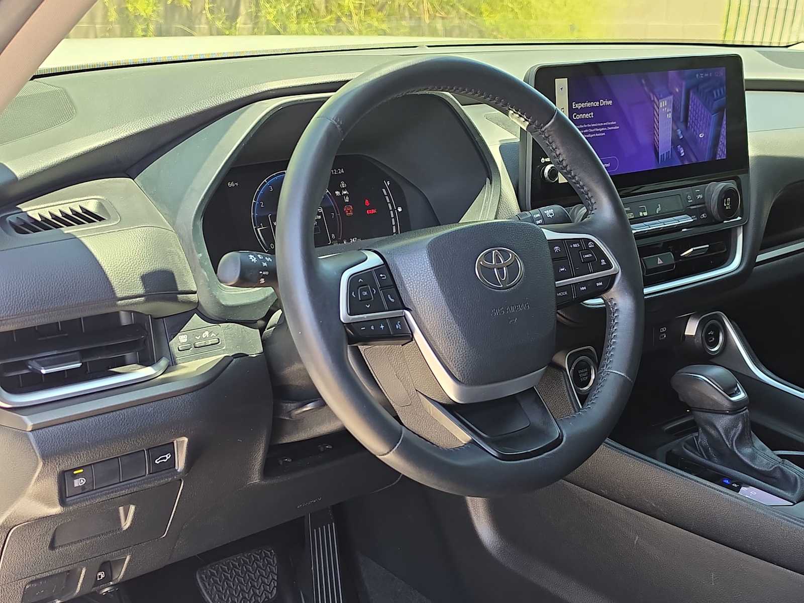 Thumbnail: 2024 Toyota Grand Highlander - 10