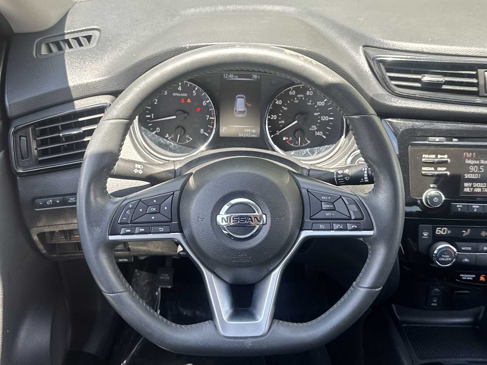 Thumbnail: 2017 Nissan Rogue - 19
