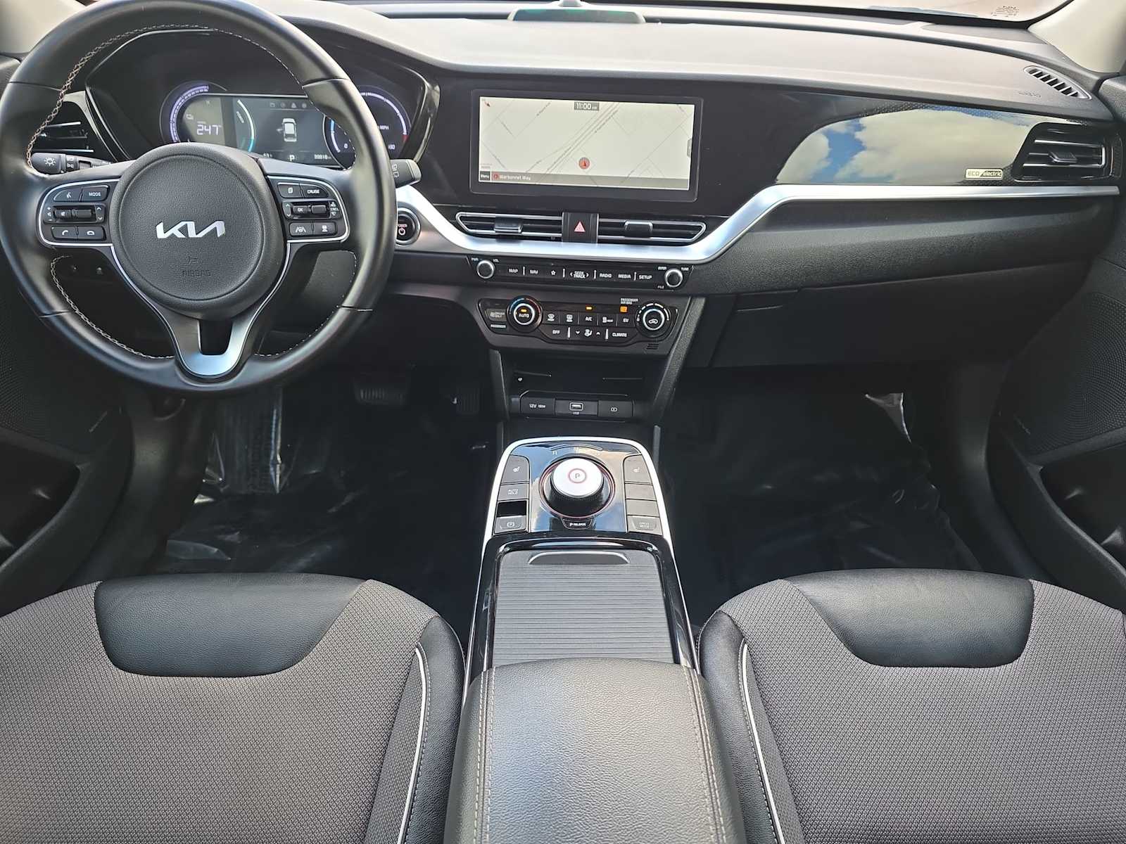 Thumbnail: 2022 Kia Niro - 14