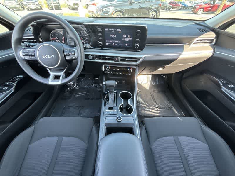 Thumbnail: 2022 Kia K5 - 14