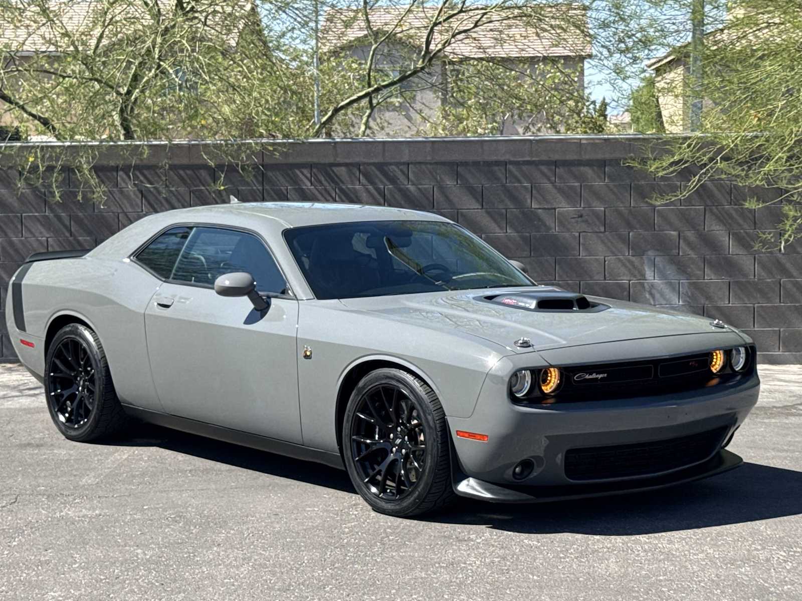 Thumbnail: 2017 Dodge Challenger - 2