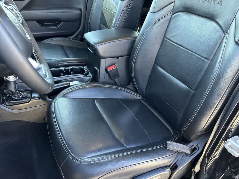 2021 Jeep Wrangler Unlimited Sahara 15