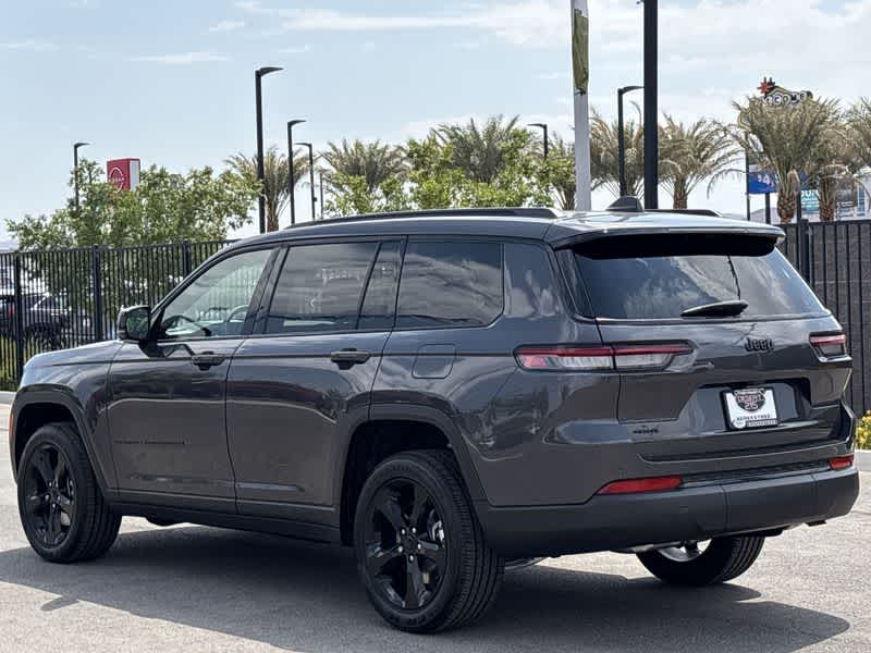 Thumbnail: 2025 Jeep Grand Cherokee L - 2