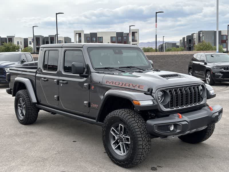 Thumbnail: 2025 Jeep Gladiator - 2