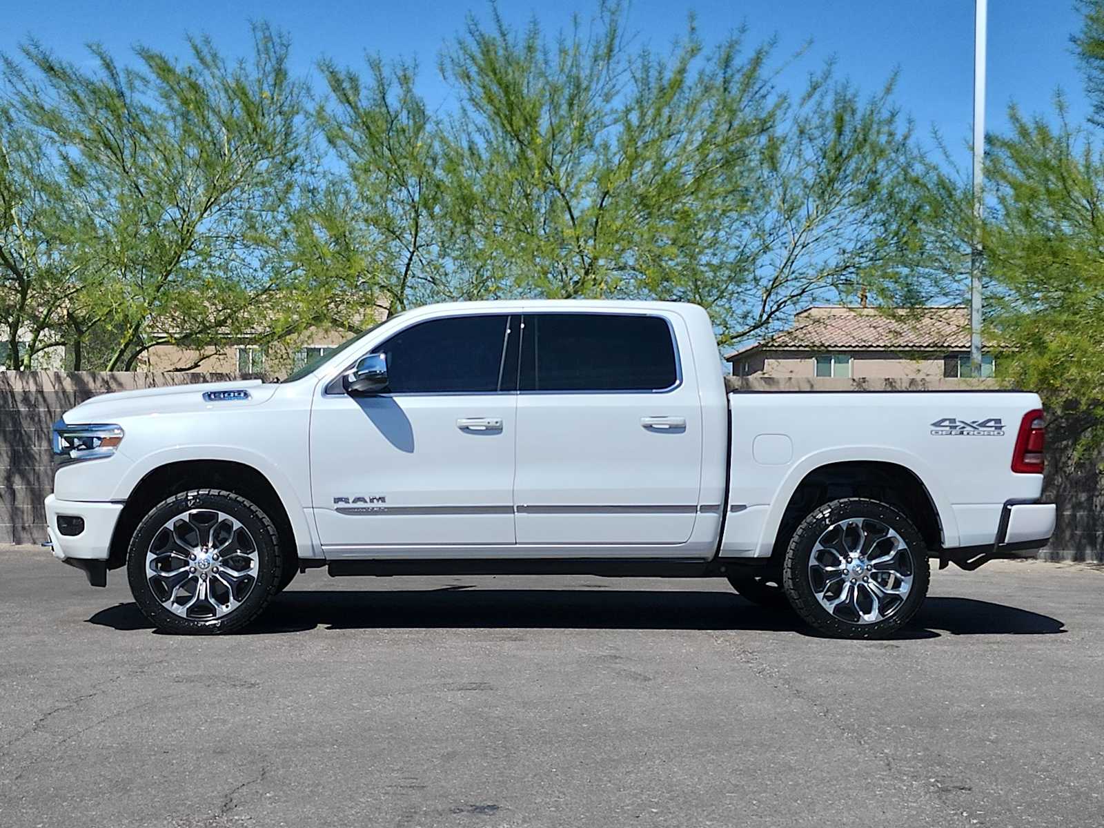 Thumbnail: 2023 RAM 1500 - 6