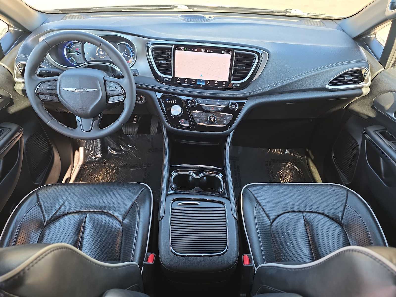 Thumbnail: 2024 Chrysler Pacifica - 13