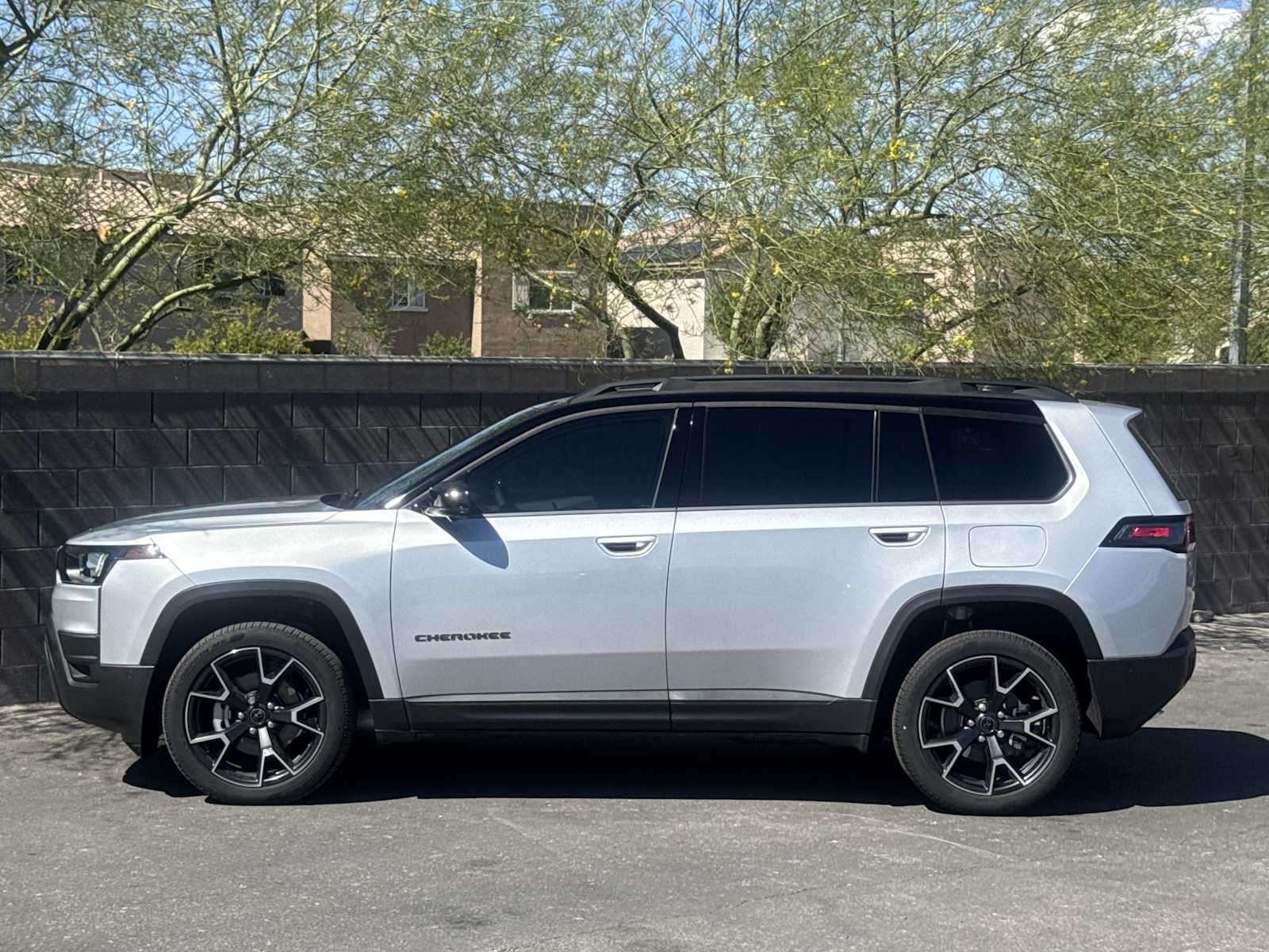 Thumbnail: 2026 Jeep Cherokee - 5
