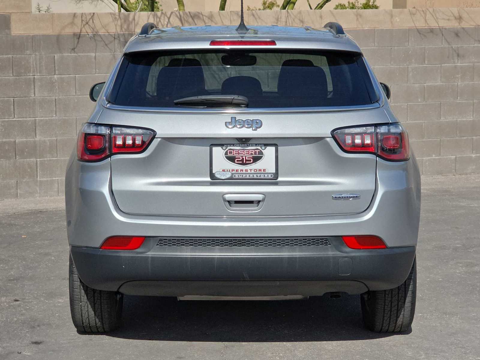 Thumbnail: 2022 Jeep Compass - 8