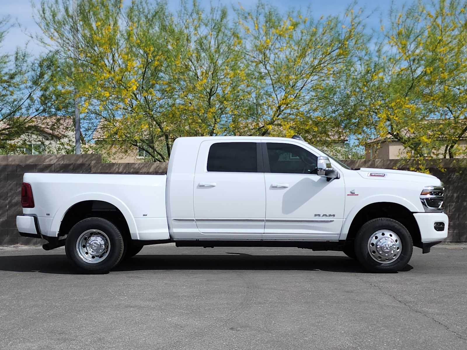 Thumbnail: 2026 RAM 3500 - 9