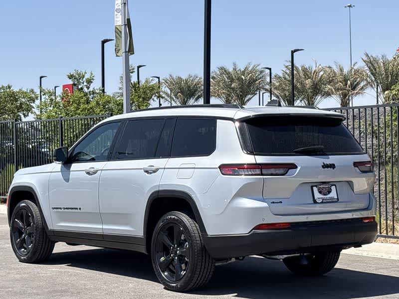 Thumbnail: 2025 Jeep Grand Cherokee L - 6