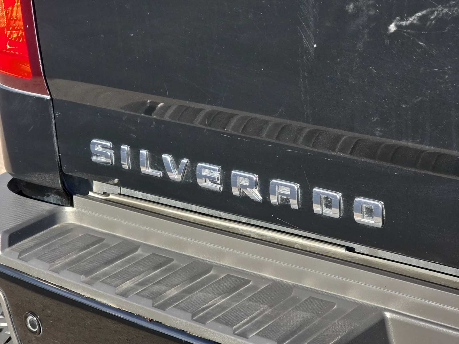 Thumbnail: 2019 Chevrolet Silverado 3500 - 11