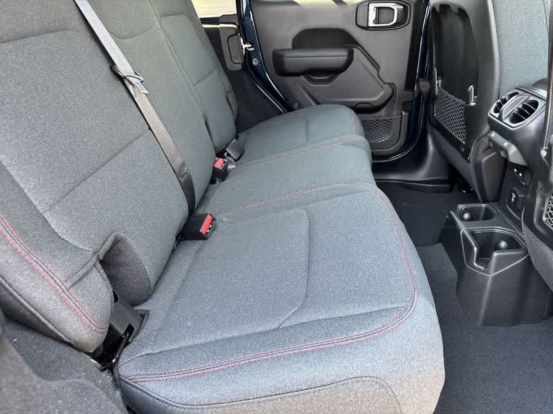 Thumbnail: 2025 Jeep Wrangler - 17