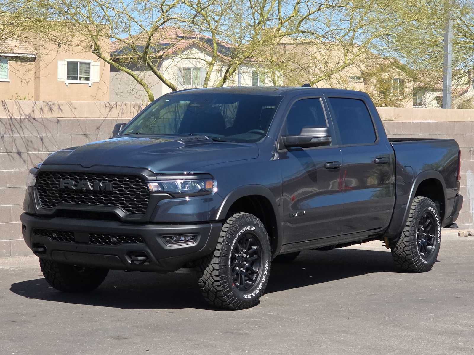 Thumbnail: 2026 RAM 1500 - 3