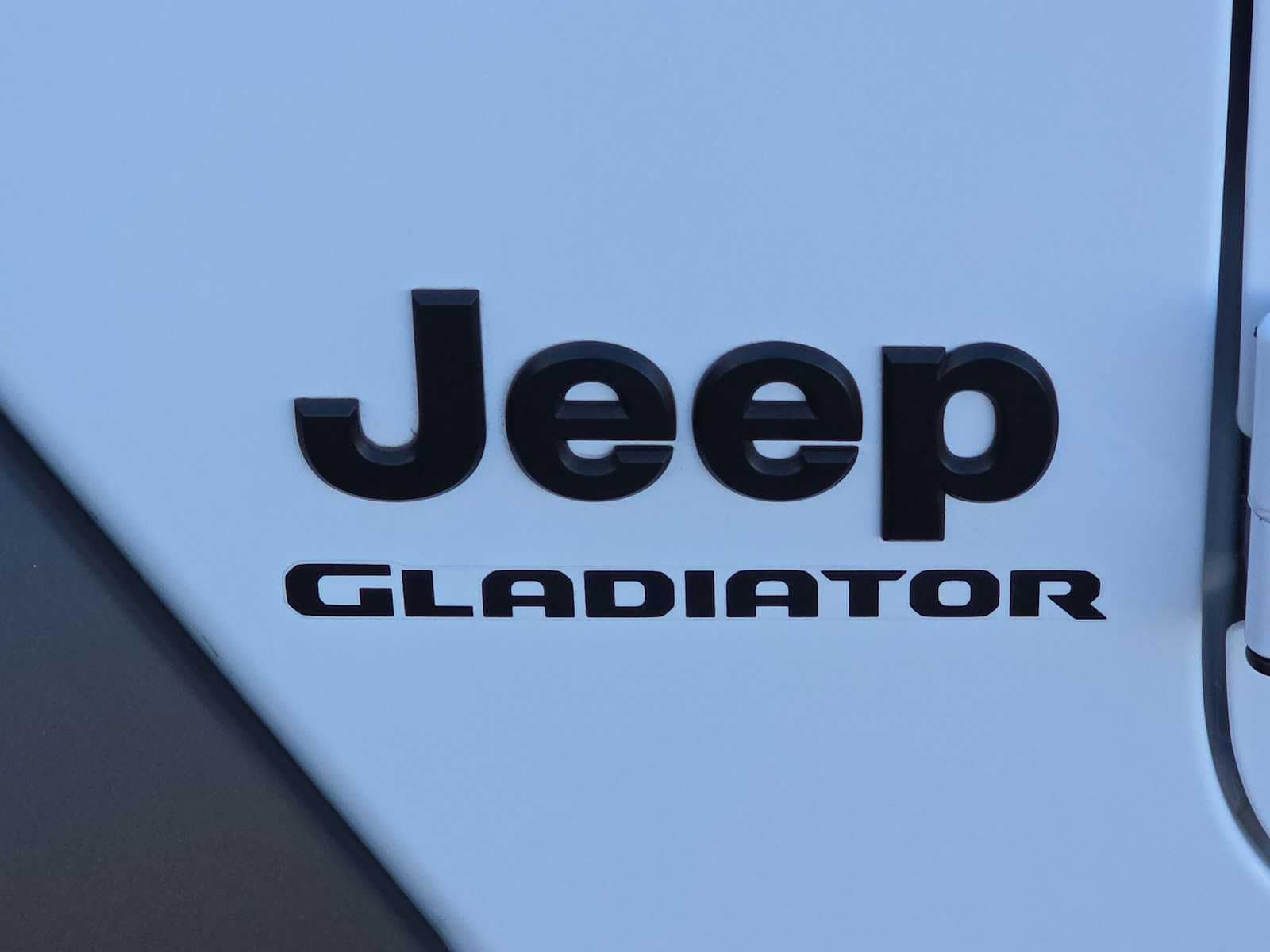 Thumbnail: 2020 Jeep Gladiator - 10