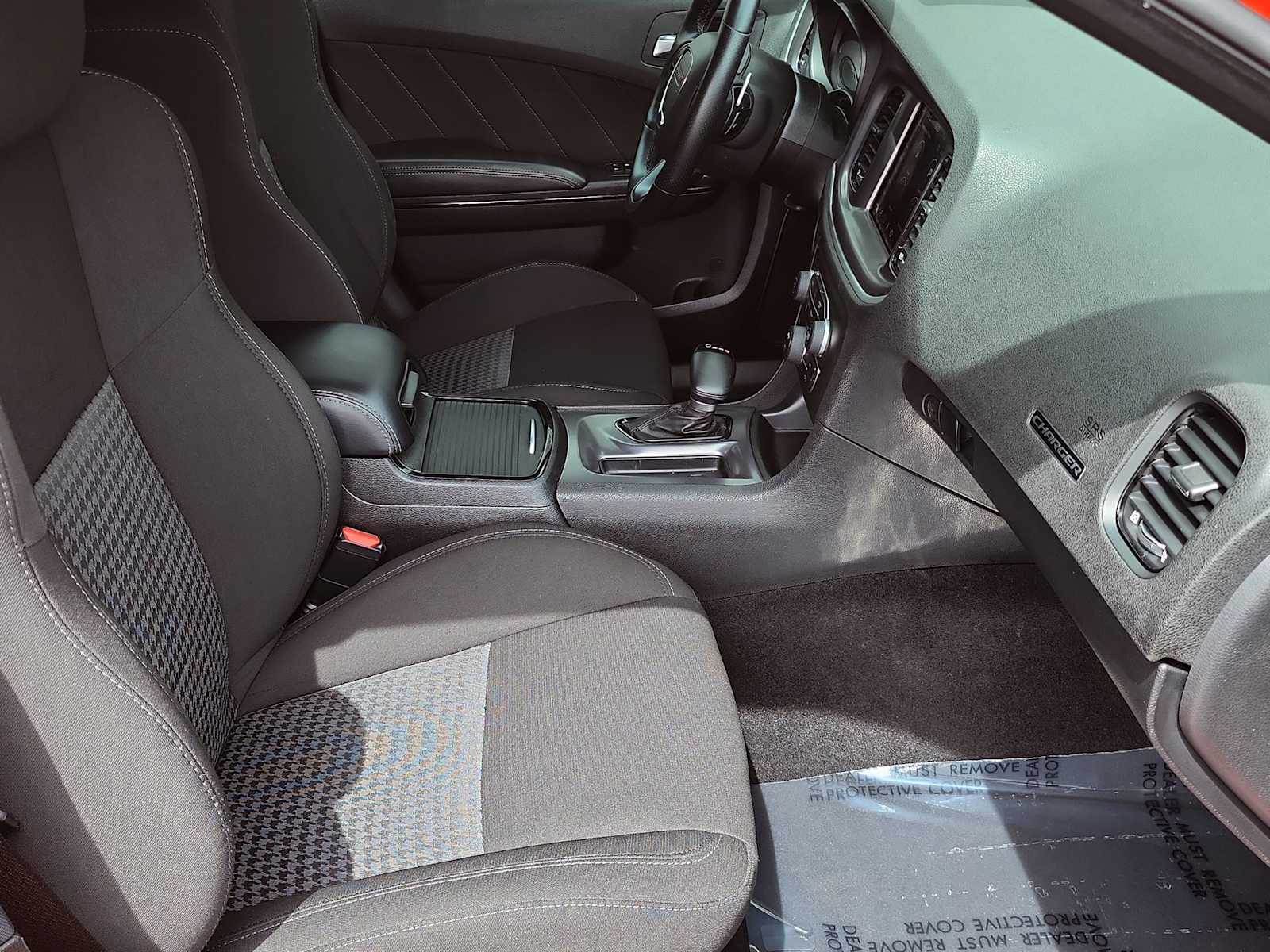 Thumbnail: 2022 Dodge Charger - 18