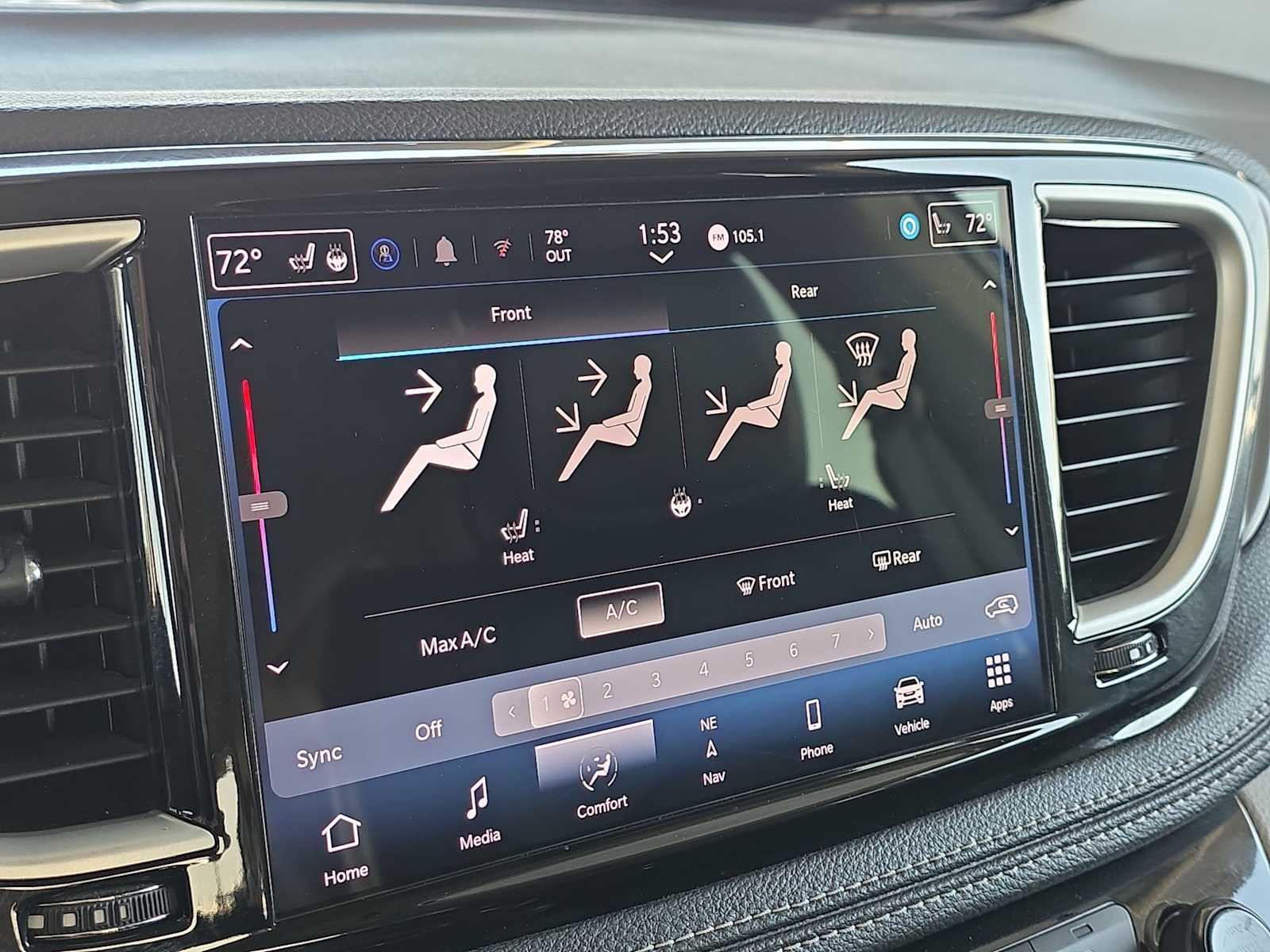 Thumbnail: 2024 Chrysler Pacifica - 28