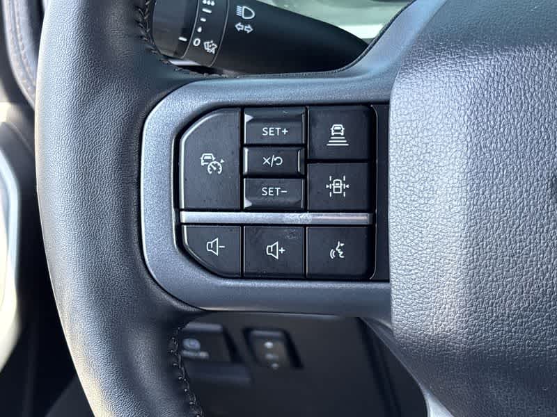 2023 Ford F-150 Lightning Lariat 29