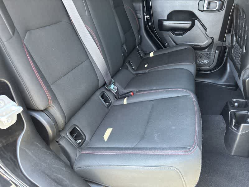 2021 Jeep Gladiator Rubicon 17