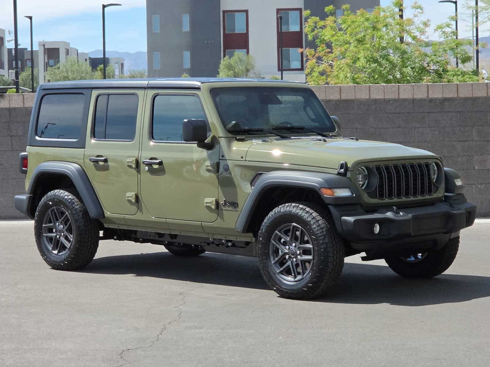 Thumbnail: 2026 Jeep Wrangler - 5