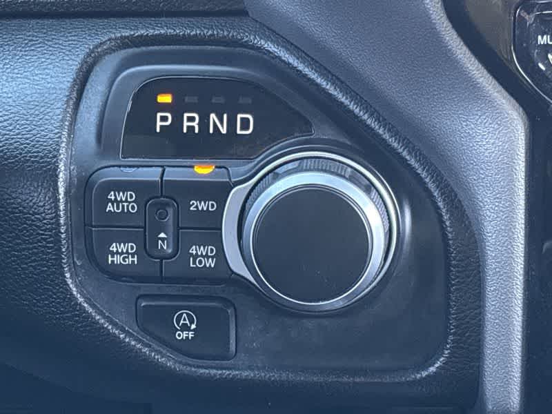 Thumbnail: 2025 RAM 1500 - 21