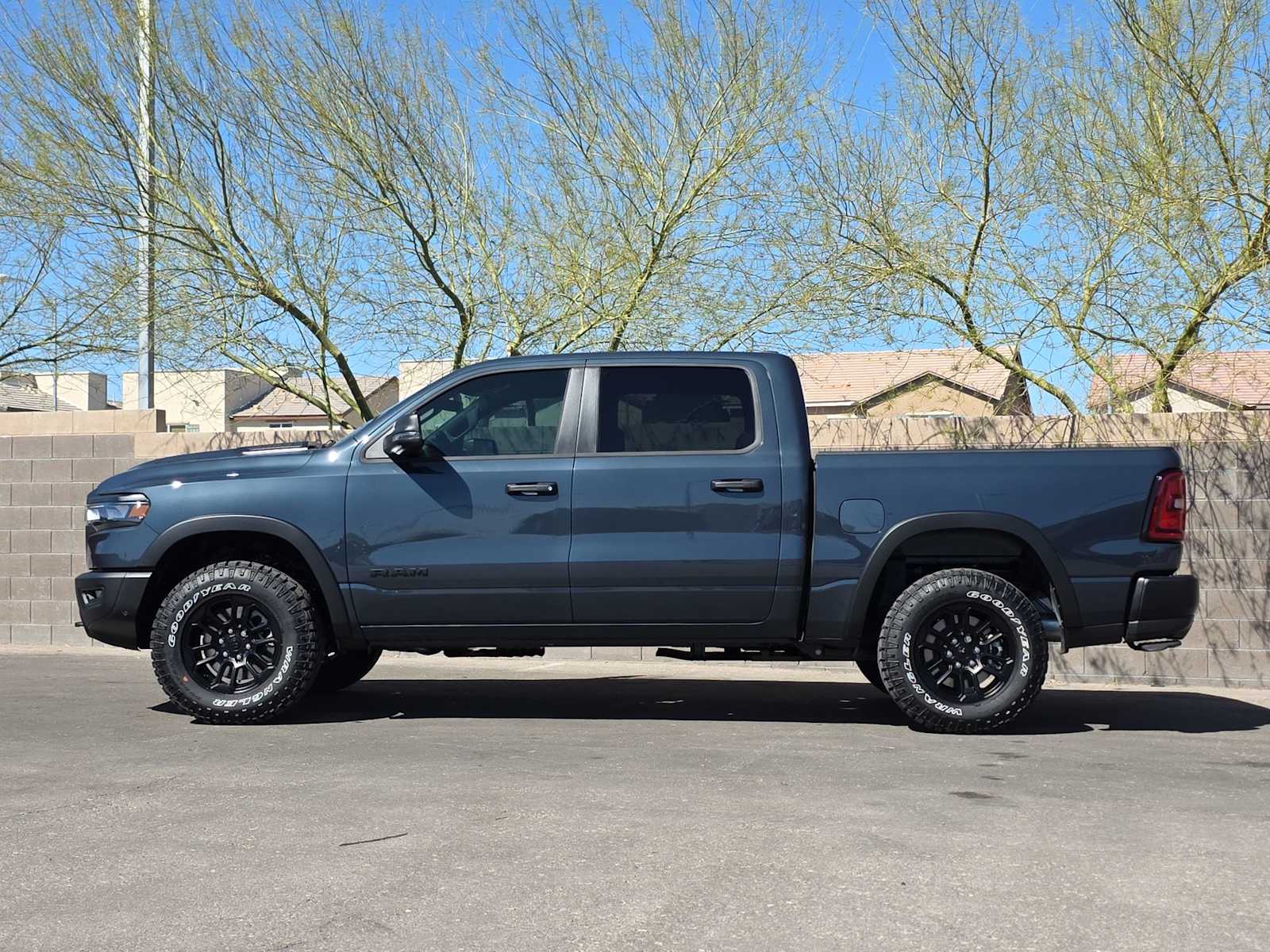 Thumbnail: 2026 RAM 1500 - 4