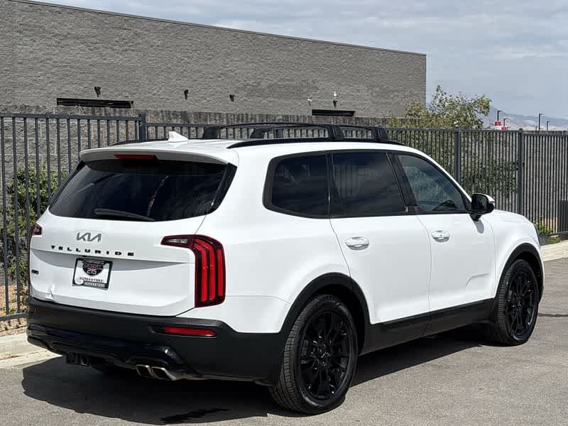 Thumbnail: 2022 Kia Telluride - 8