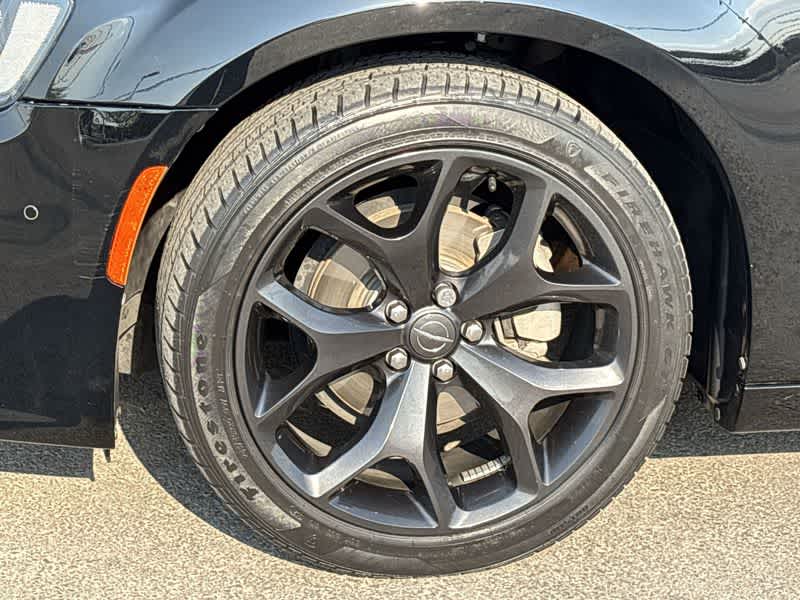 Thumbnail: 2021 Chrysler 300 - 12
