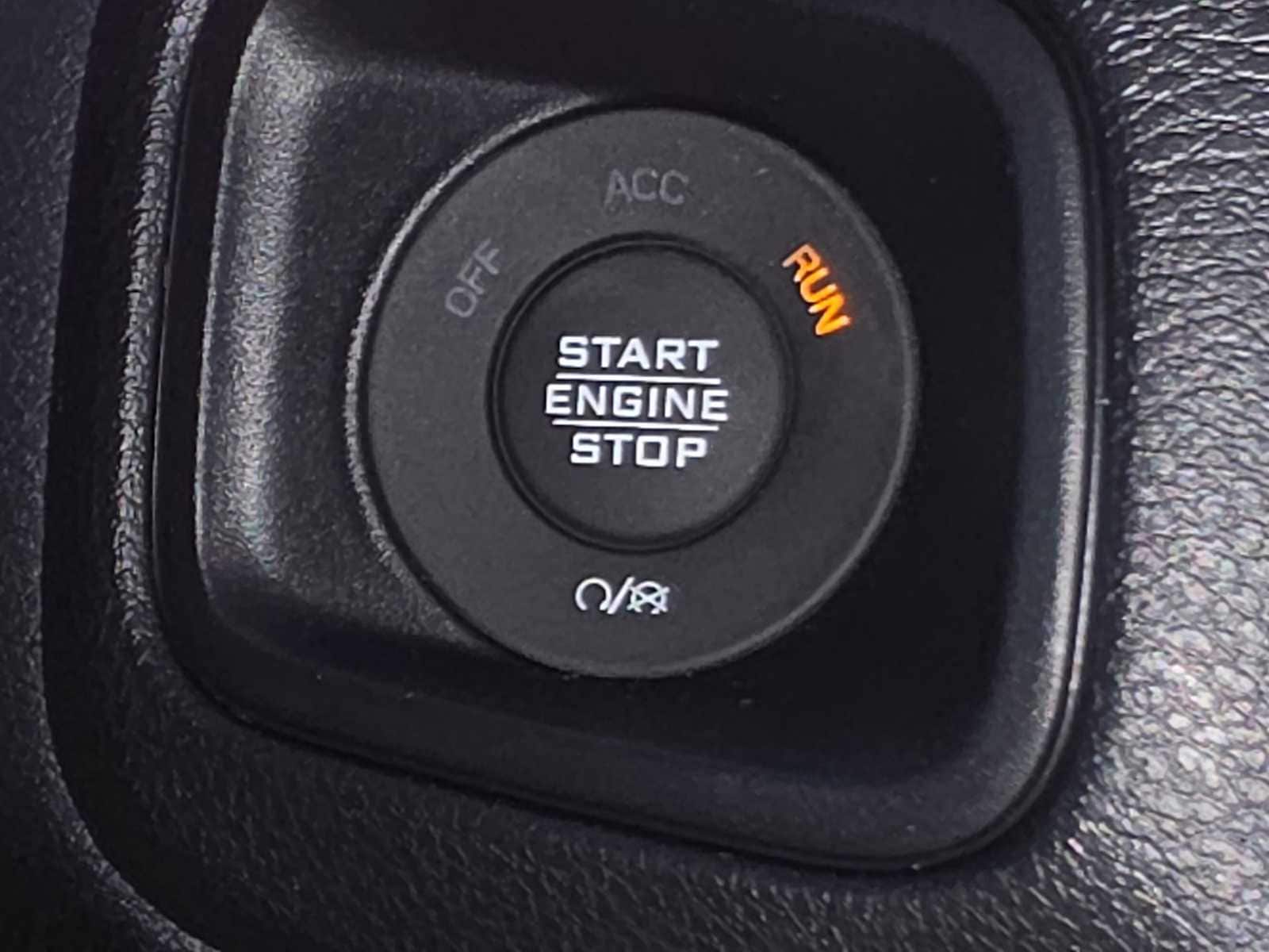 Thumbnail: 2026 Jeep Gladiator - 21