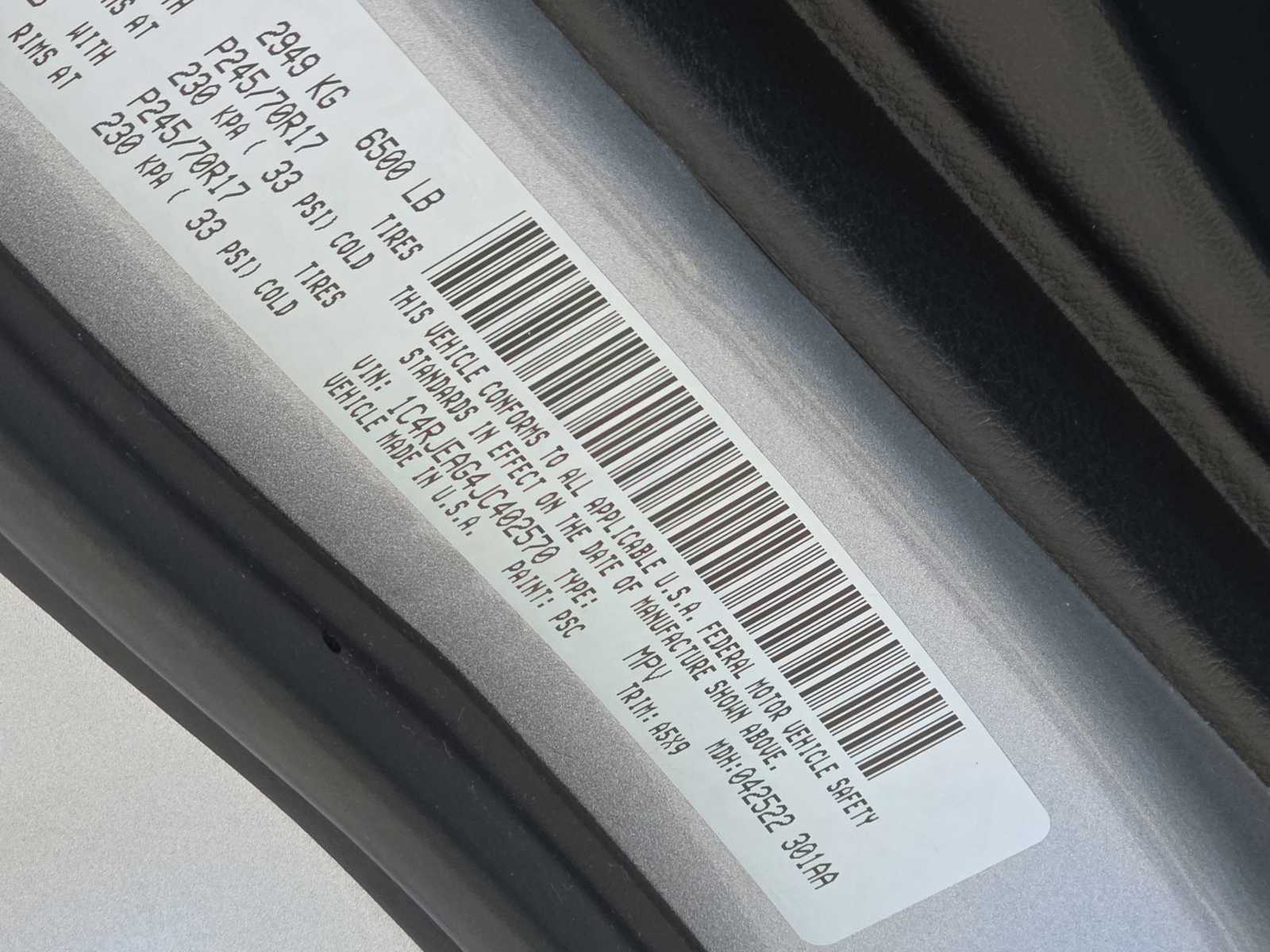 Thumbnail: 2018 Jeep Grand Cherokee - 24