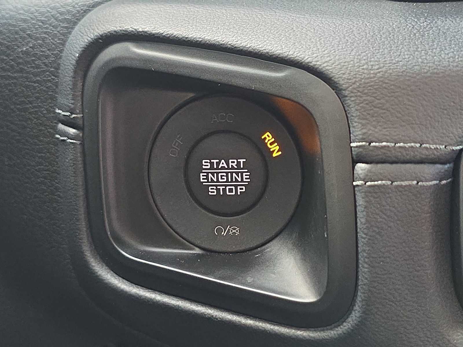 Thumbnail: 2024 Jeep Wrangler - 24