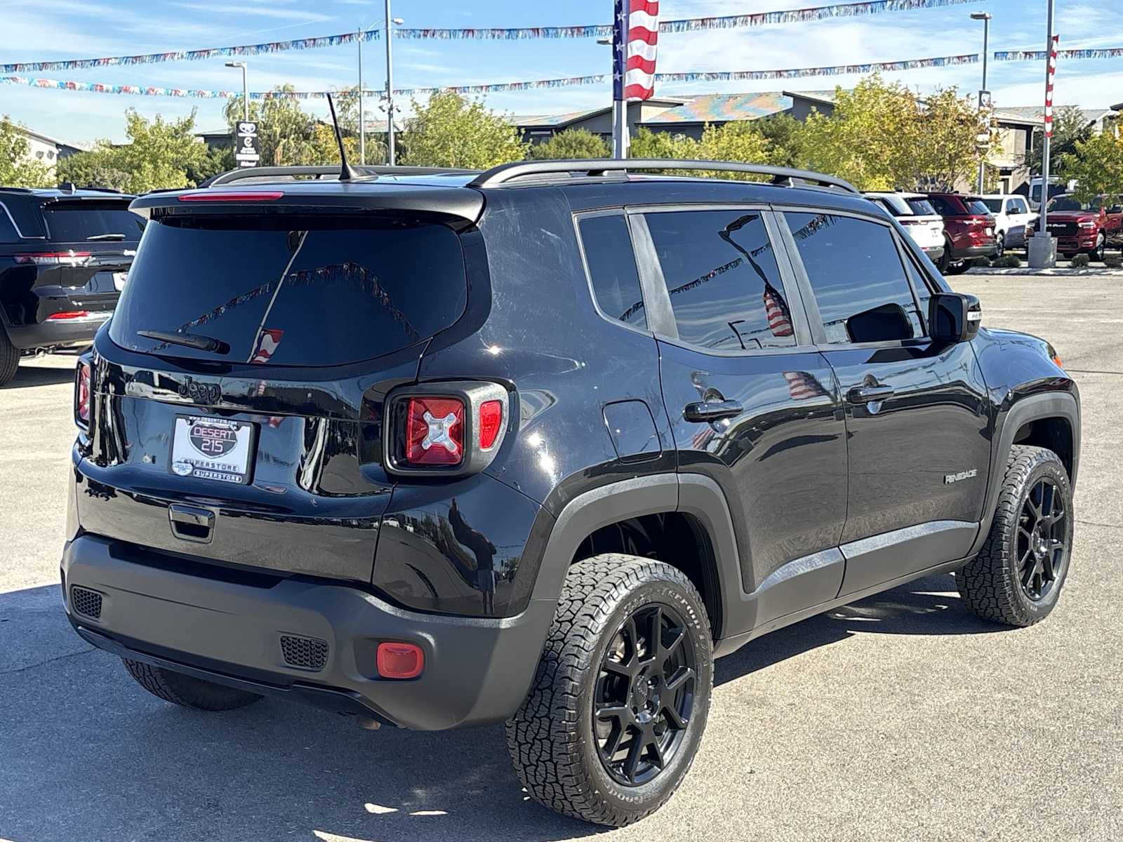 Thumbnail: 2020 Jeep Renegade - 9