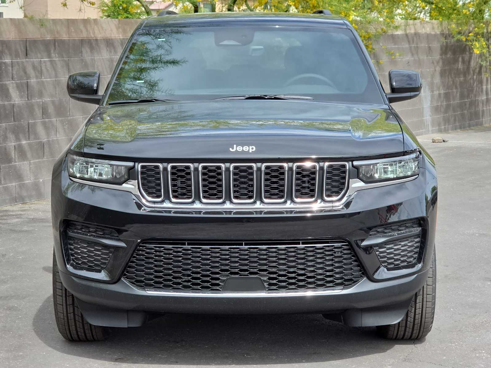 Thumbnail: 2026 Jeep Grand Cherokee - 2