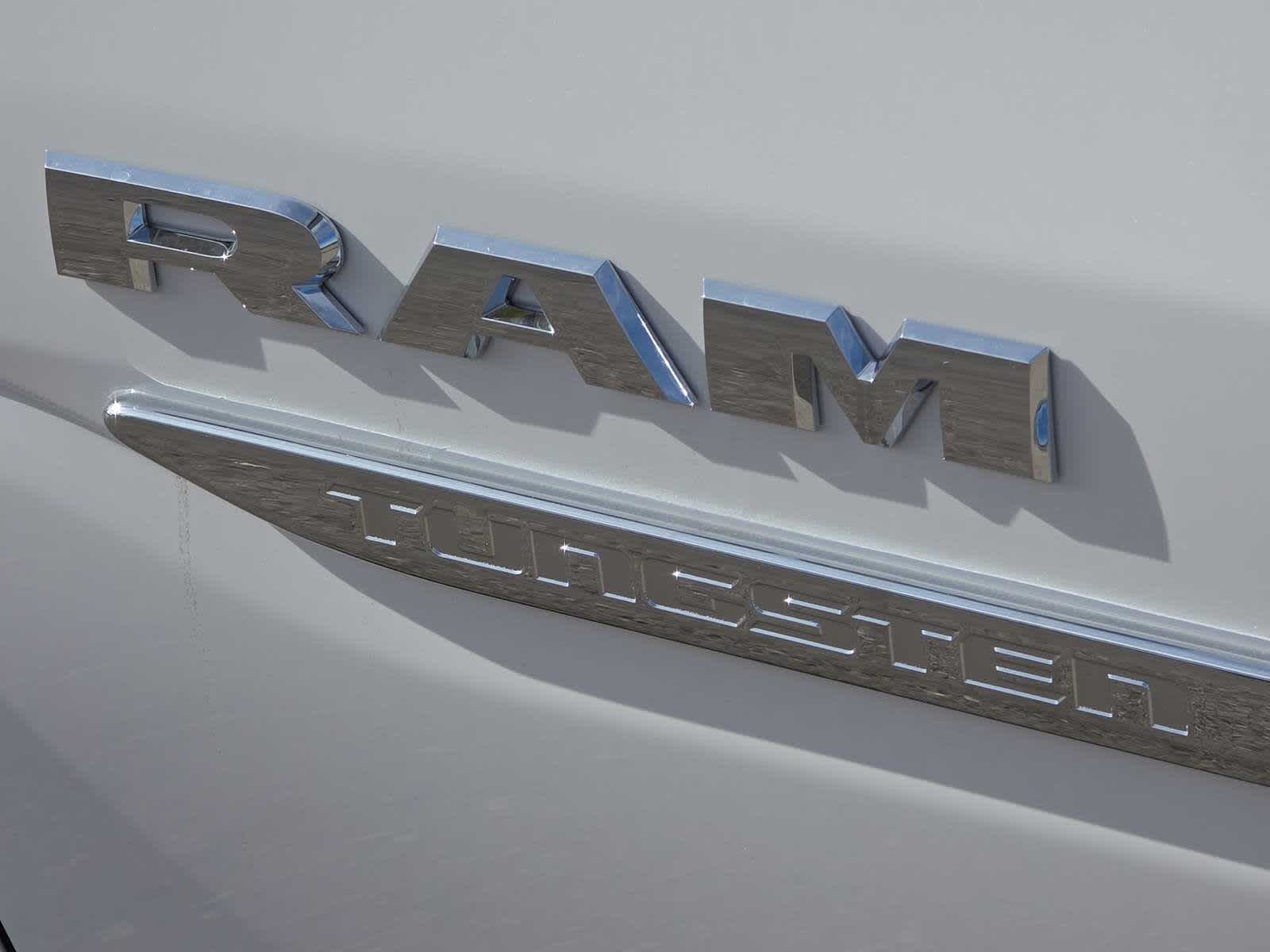 Thumbnail: 2026 RAM 1500 - 16