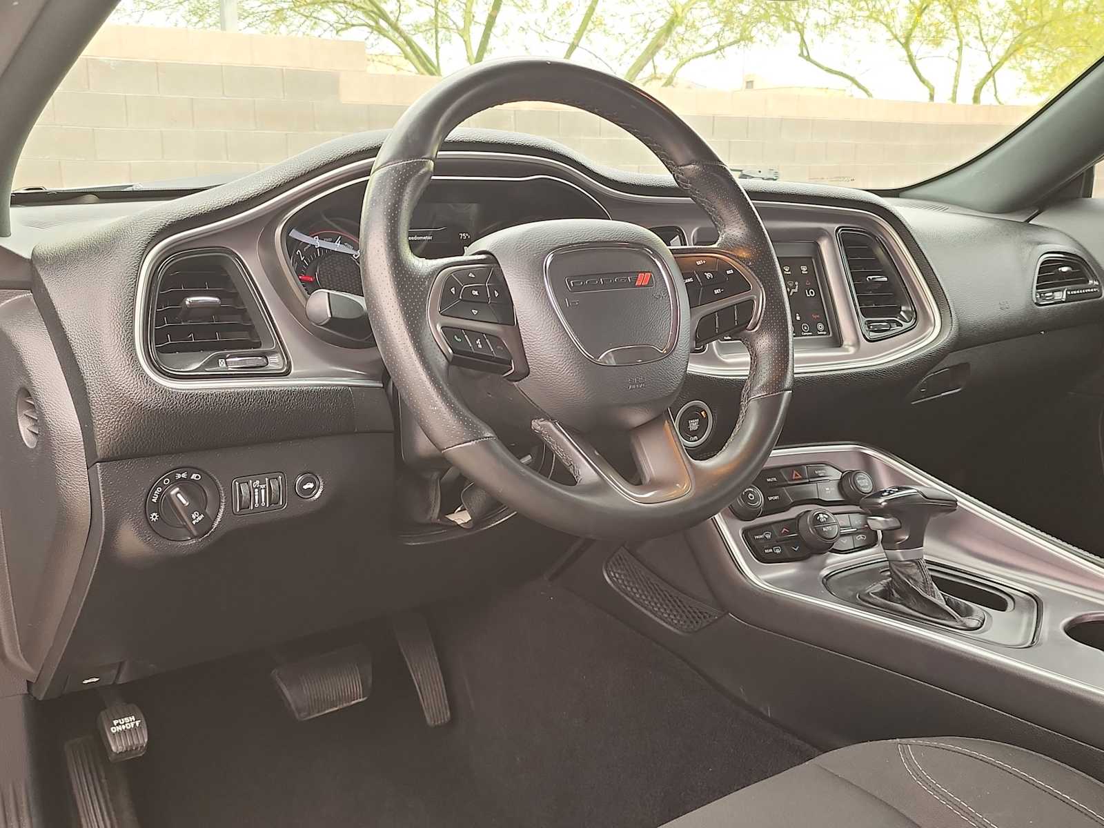 Thumbnail: 2019 Dodge Challenger - 2