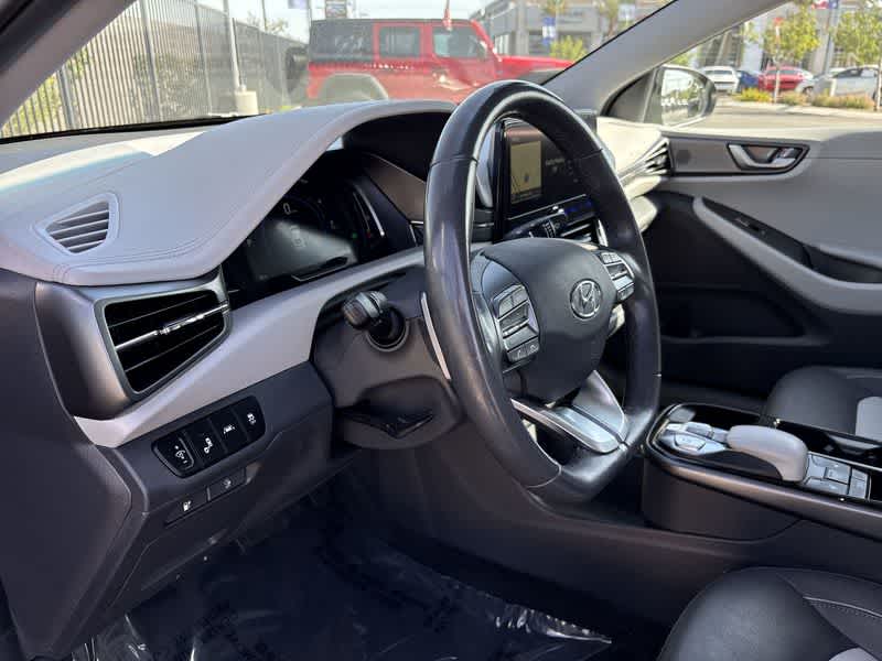 Thumbnail: 2020 Hyundai Ioniq - 10
