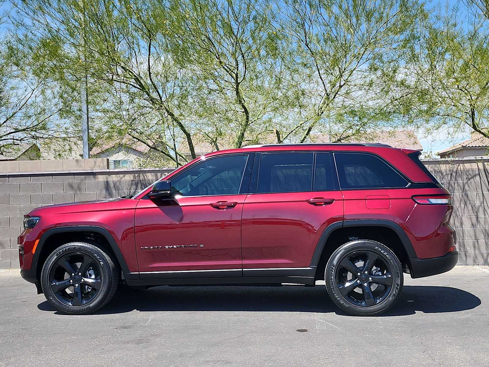 Thumbnail: 2025 Jeep Grand Cherokee - 6