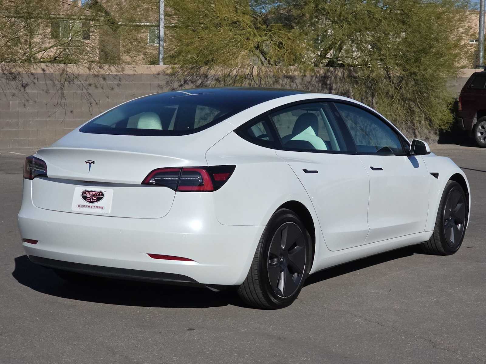 Thumbnail: 2022 Tesla Model 3 - 9