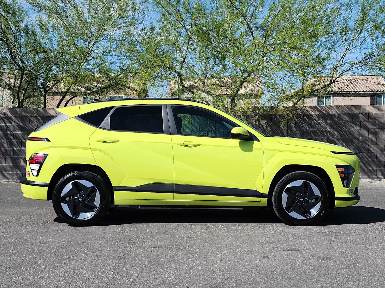 Thumbnail: 2024 Hyundai Kona - 10