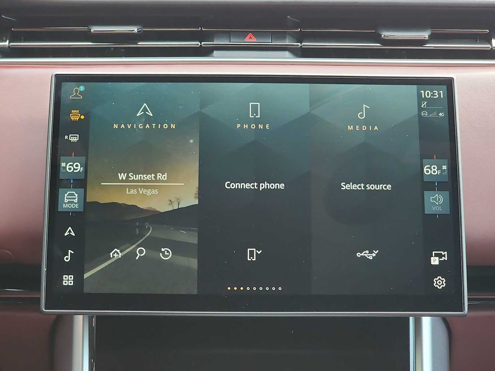 Thumbnail: 2025 Land Rover Range Rover - 20