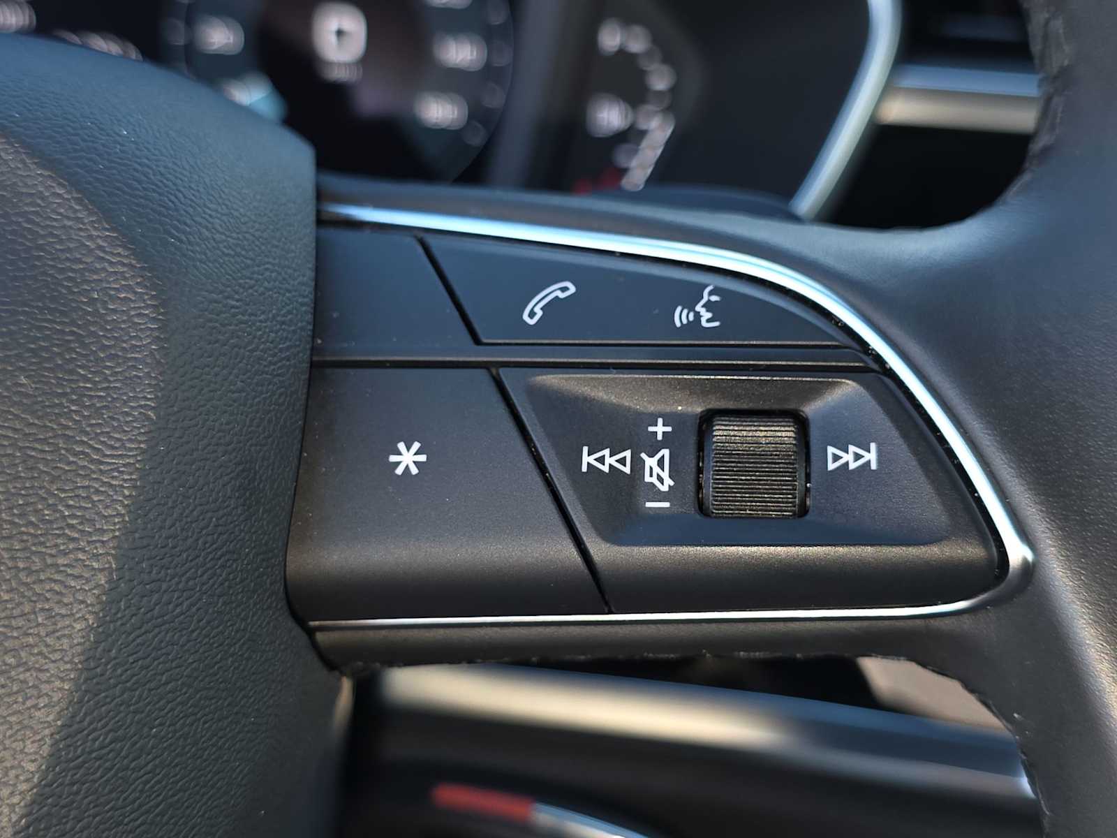 Thumbnail: 2025 Audi Q3 - 28