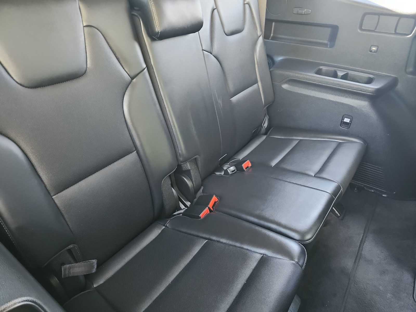 Thumbnail: 2021 Kia Telluride - 31