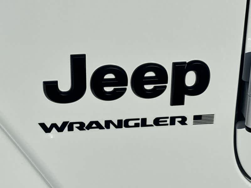 Thumbnail: 2025 Jeep Wrangler - 11